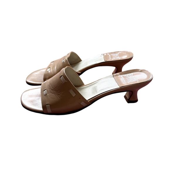 Quiet Luxury Italian Beige Tan Kitten Heel Sandals Women's Size 8 - Picture 3 of 6